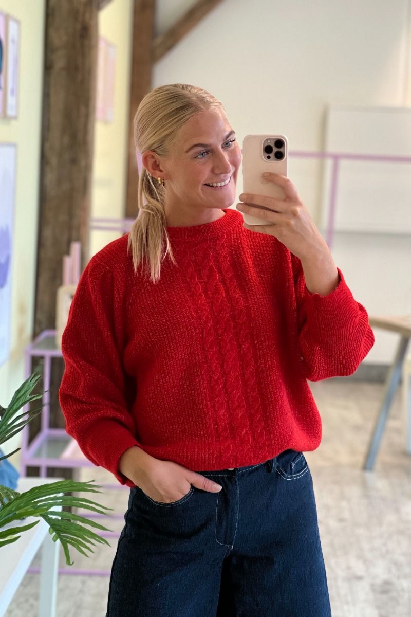 Ichi - Strik - IH Kamara MS3 - Racing Red