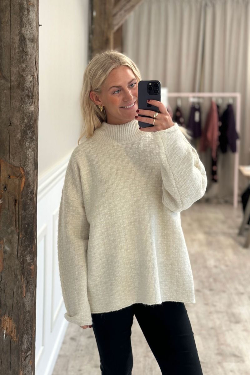 Ichi - Strik - Kamara LS19 - Cloud Dancer 