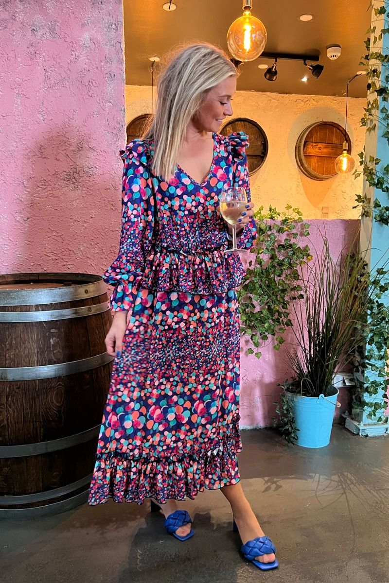 Hunkøn - Kjole - Eddy Ruffle Dress - Dark Disco Art Print