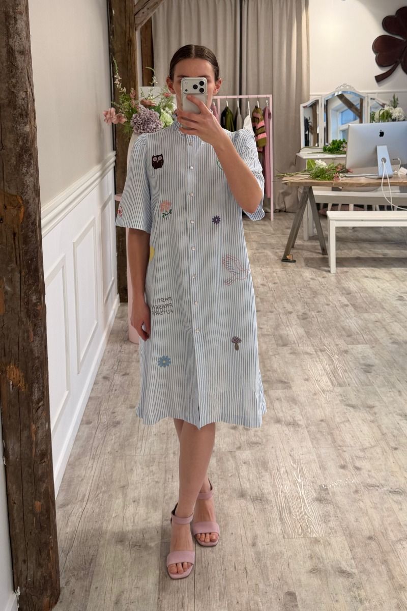 Nümph - Kjole - Ashley Embroidery Dress - Airy Blue 