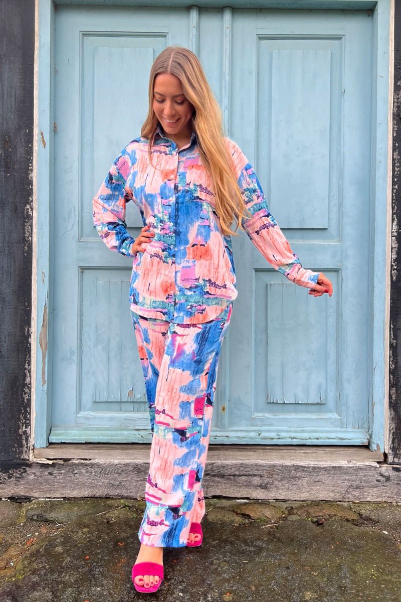 Loved by Lykke - Skjorte - Paint Shirt - Rose Print