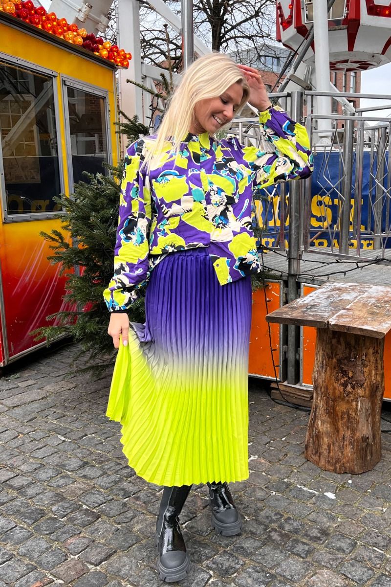 Y.A.S - Nederdel - Softly HW Midi Plisse Skirt - Lime Punch