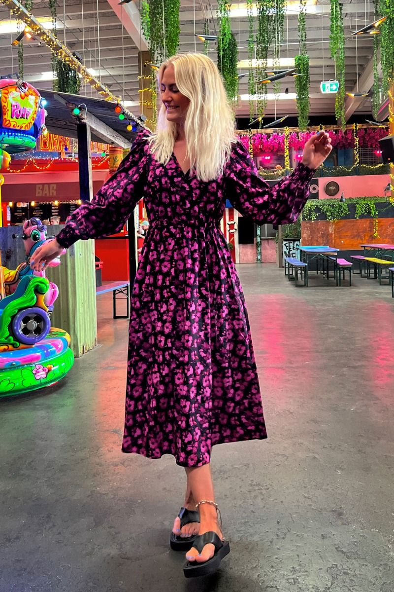 Gestuz - Kjole - DayaGZ Dress - Pink Flower