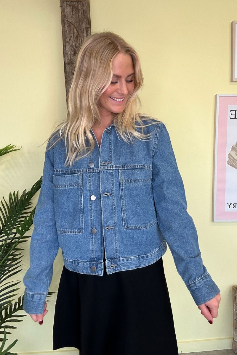 JDY - Jakke - JDY Mica Pocket Jacket - Medium Blue Denim