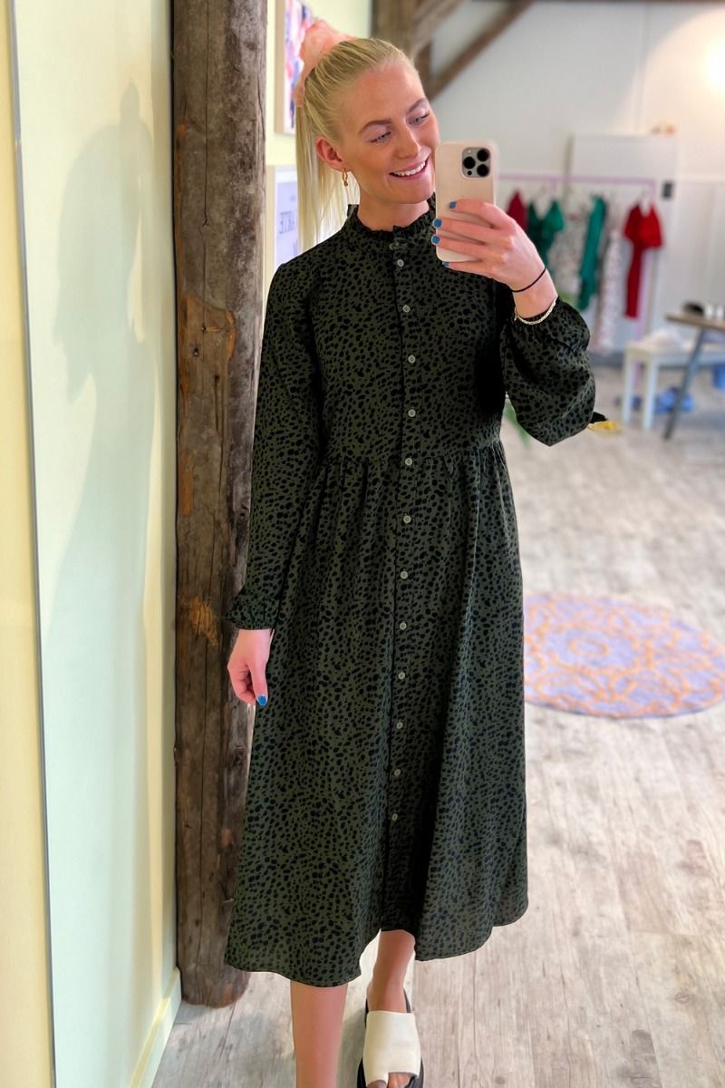 JDY - Kjole - JDY Piper LS Midi Dress -  Forest Night/Abstract Black Leo 