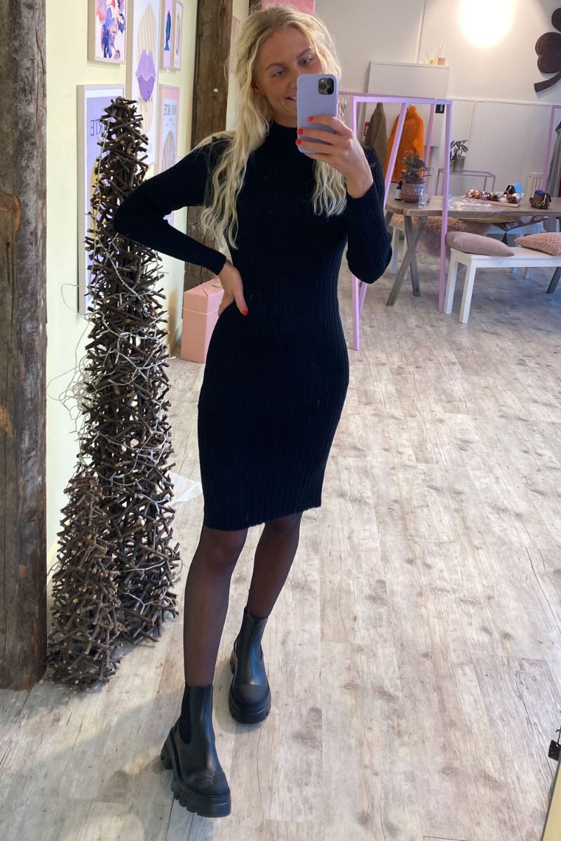 JDY - Tina L/S Structure Dress - Black