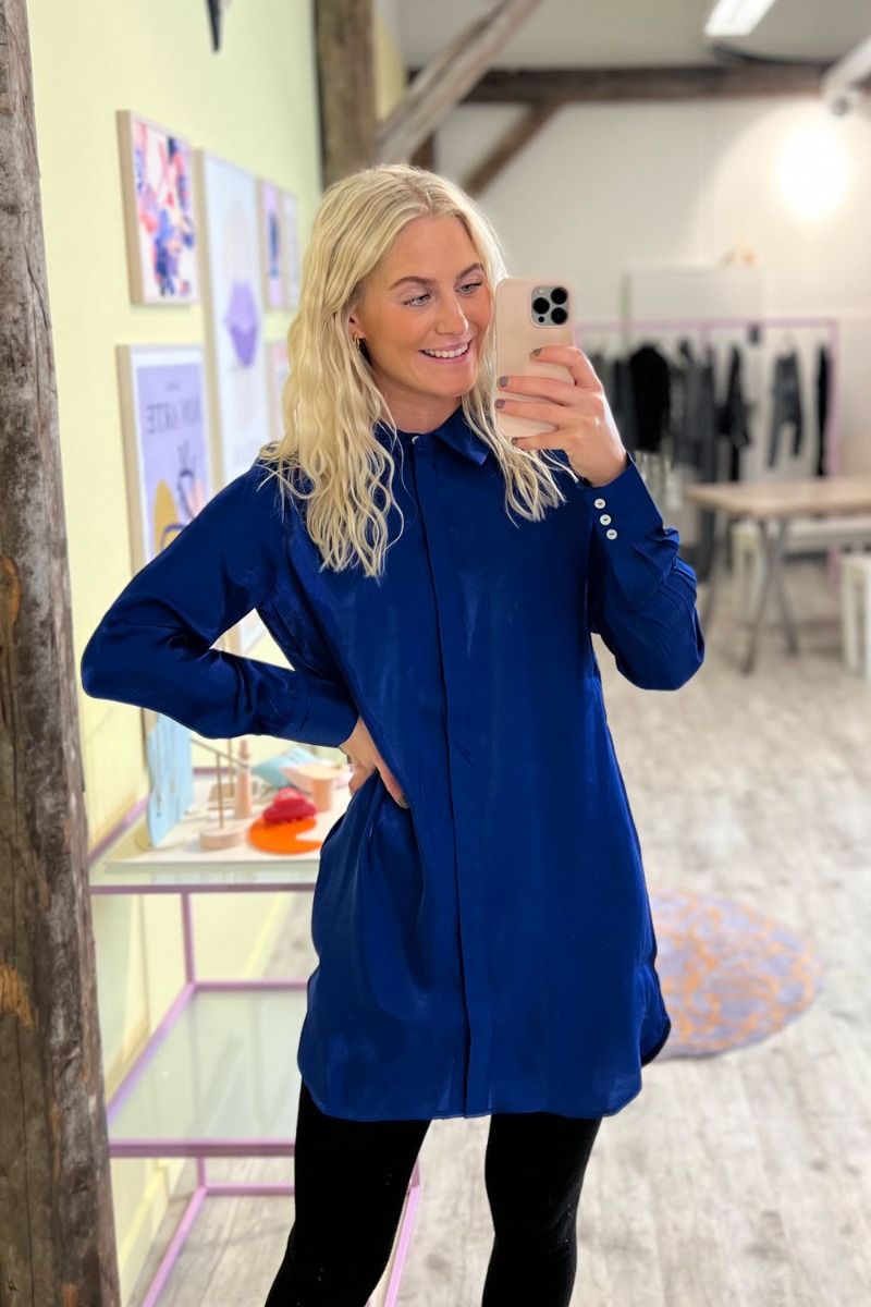 JDY - Skjorte - JDY Paris L/S Long Shirt - Surf the Web