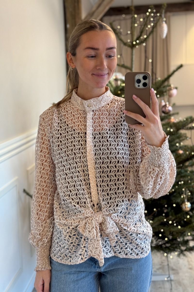 Continue - Bluse - Karina Lace - Nougat
