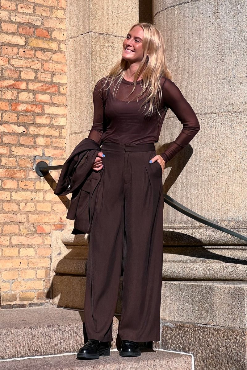 Loved by Lykke - Bukser - Bellis Pants - Dark Brown