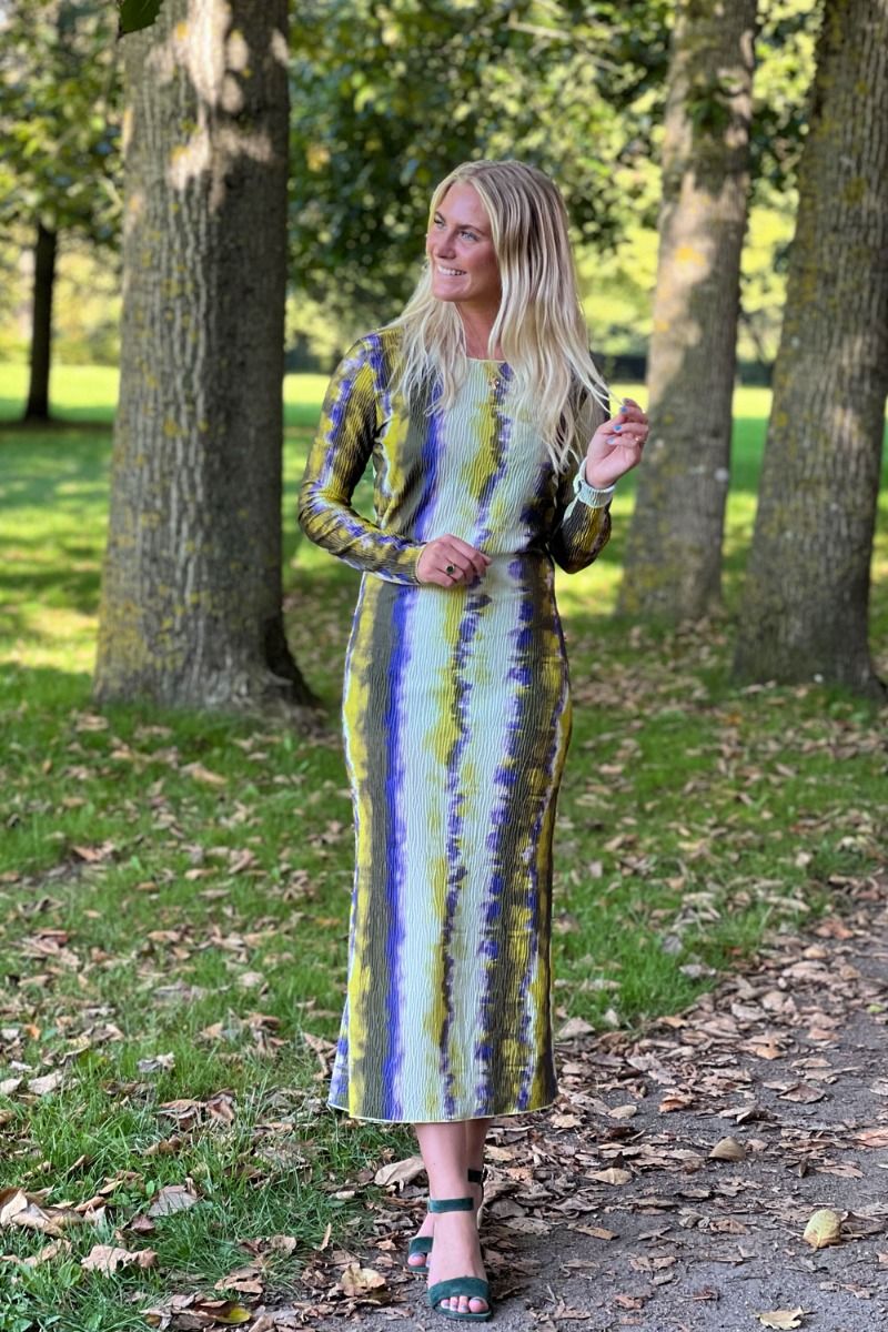 Loved by Lykke - Kjole - Chiara LS Dress - Green Mix 