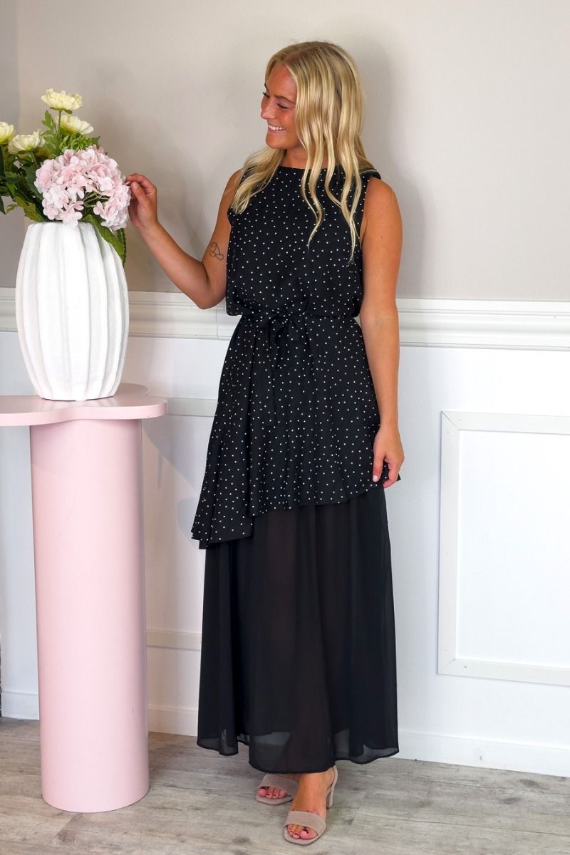 Loved by Lykke - Kjole - Dotti Dress - Black