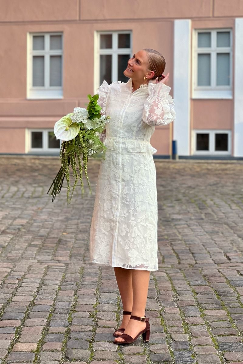 Loved by Lykke - Kjole - LY Andrea Dress - Creme White