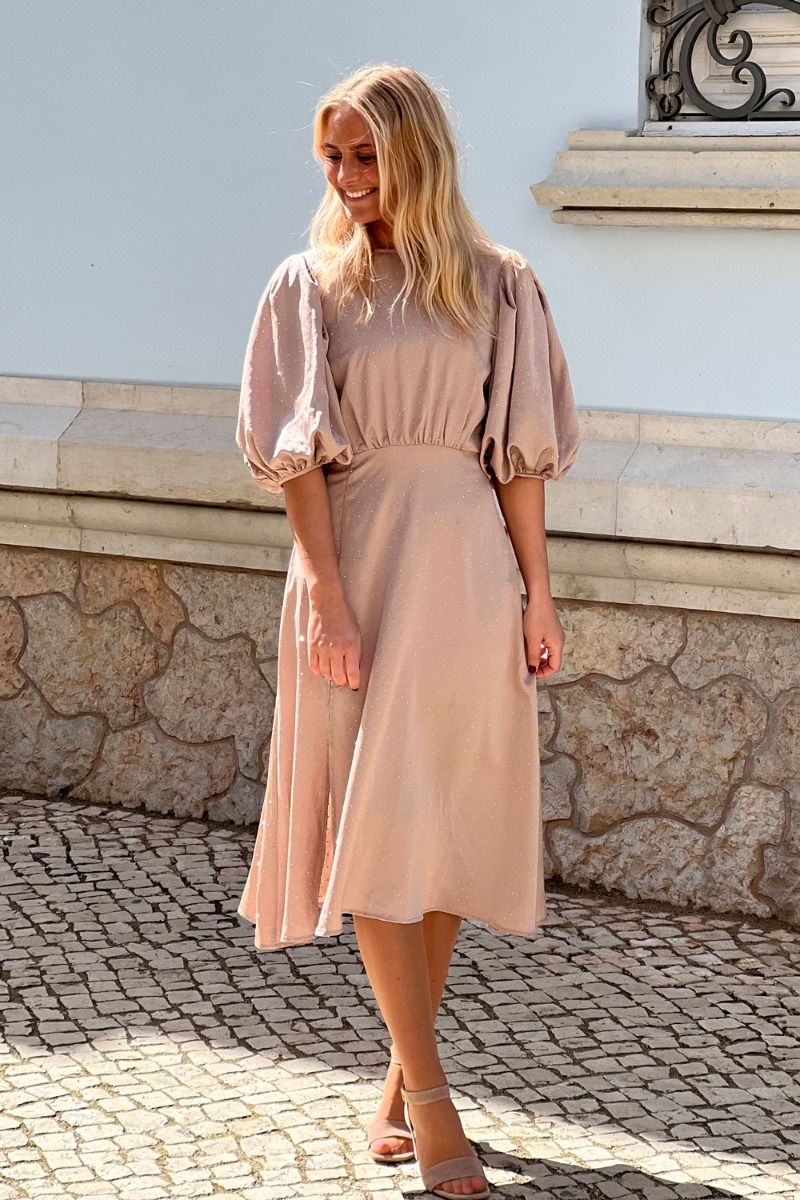 Loved by Lykke - Kjole - Nova SS Dress - Sand