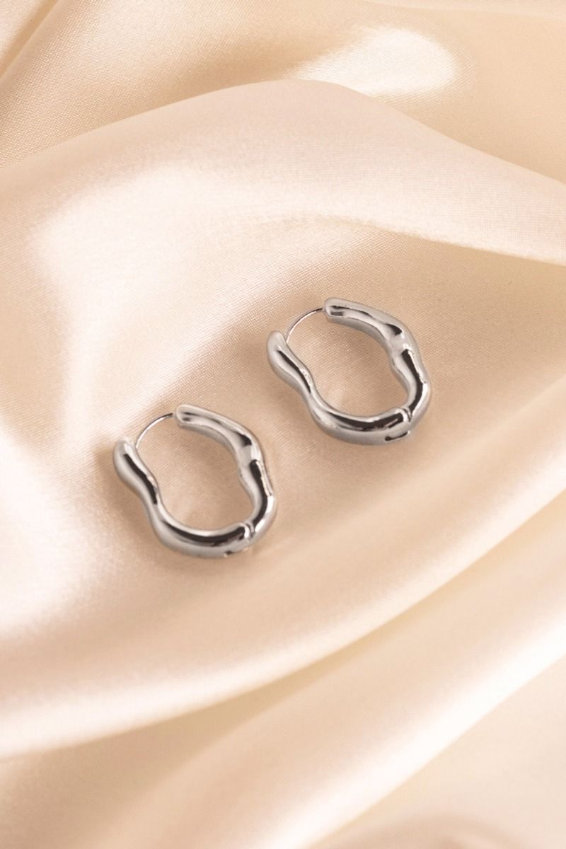 Lucky Lemon - Øreringe - Wavy - Sølvfarvet