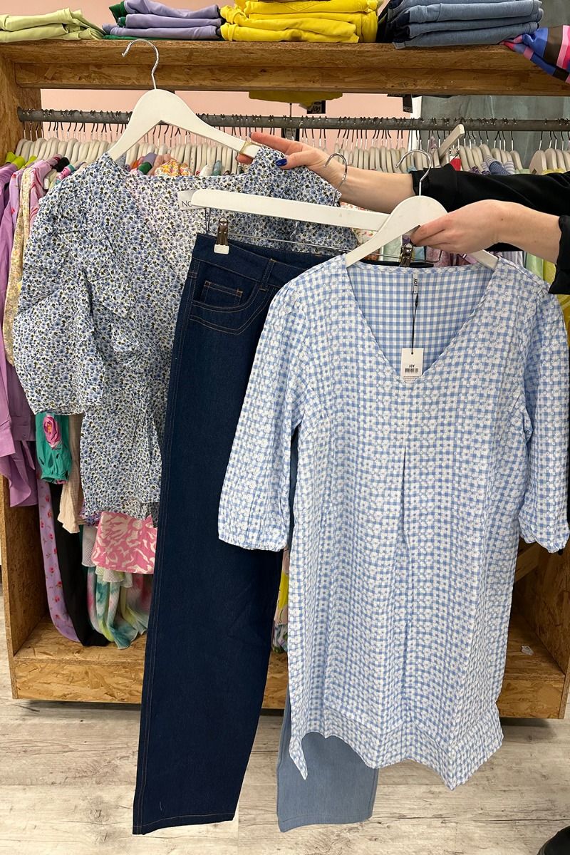 LYKKEPAKKE - 1 x Pieces bukser + 1 x JDY kjole + 1 x Noella top ( M23 )