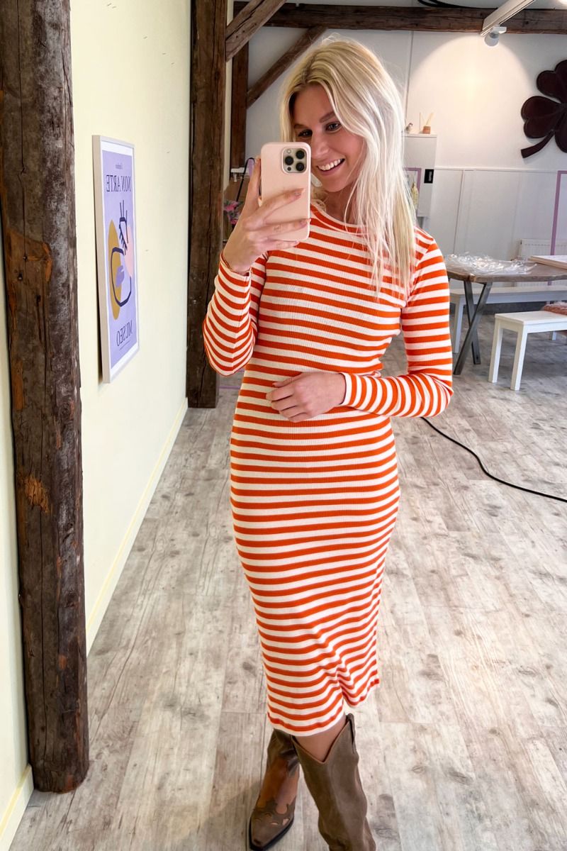 Mads Nørgaard - Kjole - 2x2 Cotton Stripe Duba Dress - Puffin'S Bill/Cloud Dancer