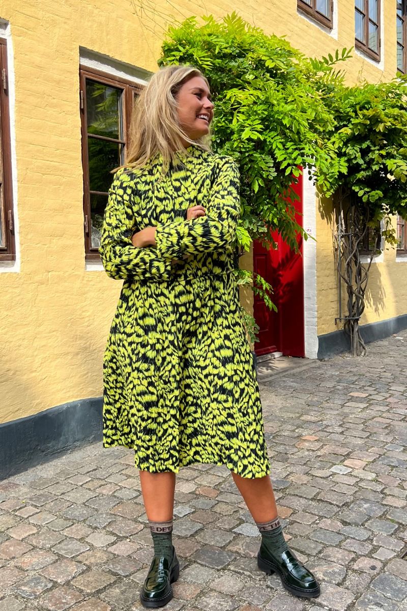 Mads Nørgaard - Kjole - Chakra Dupina Dress - Animal/Evening Primrose