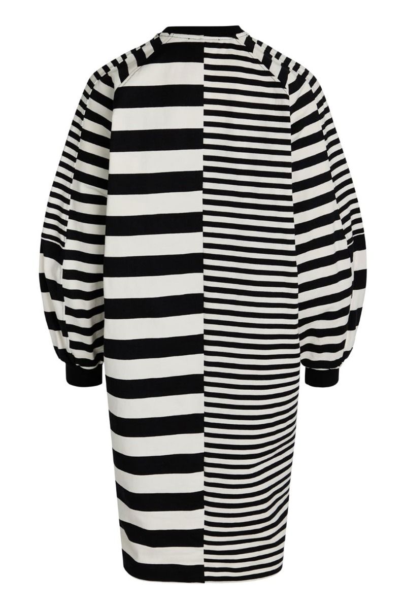 Mads Nørgaard - Kjole - Heavy Single Play Belzig Dress - Black/Snowwhite