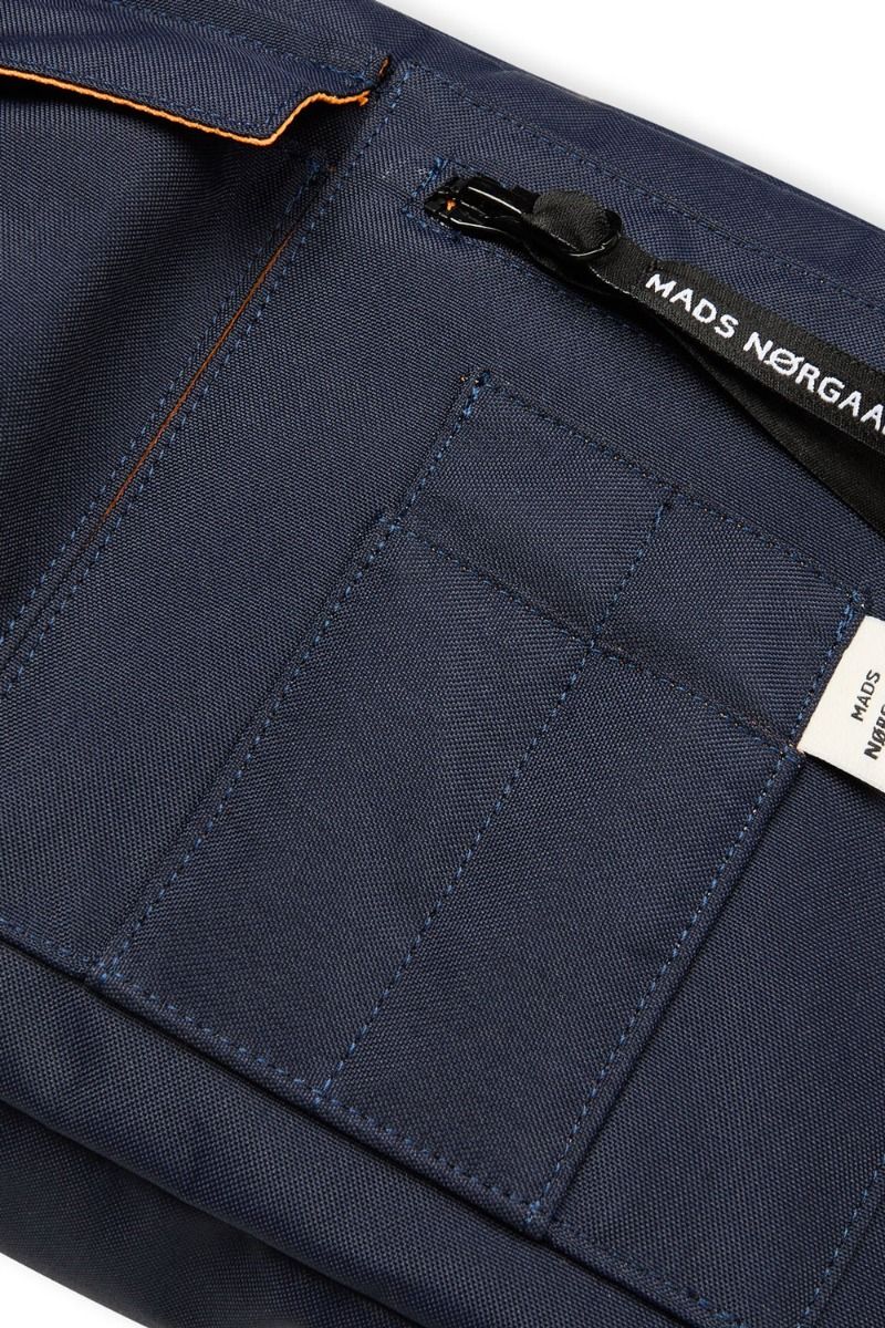 Mads Nørgaard - Taske - Bel One Cappa Bag - Deep Well