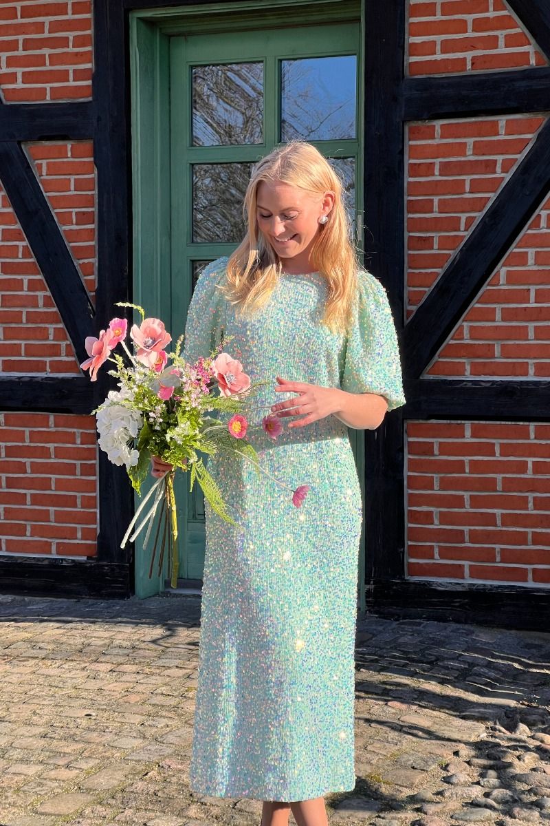 Y.A.S - Kjole - Yas Maja Sequin 2/4 Midi Dress - Show Mist Green