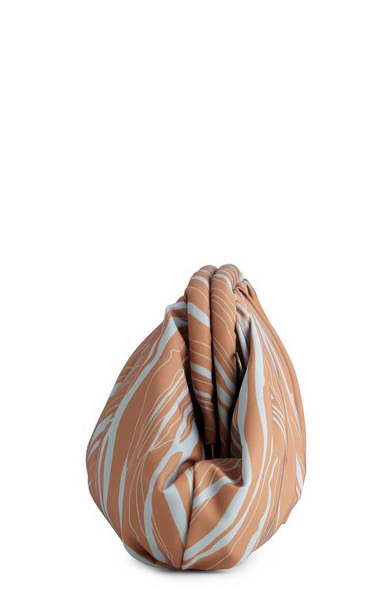 Markberg - Taske - Oksana Clutch - Graphic Wave