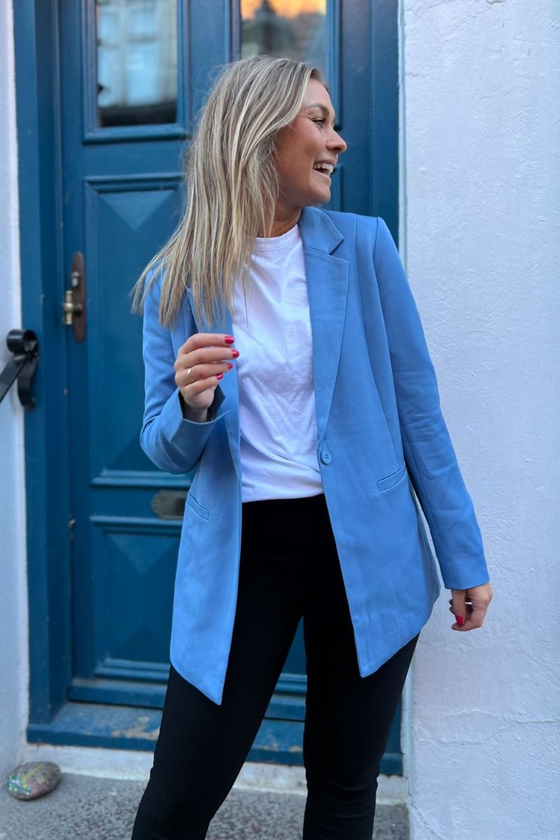 Minimum - Blazer - Tara 2.0 - Quiet Harbor