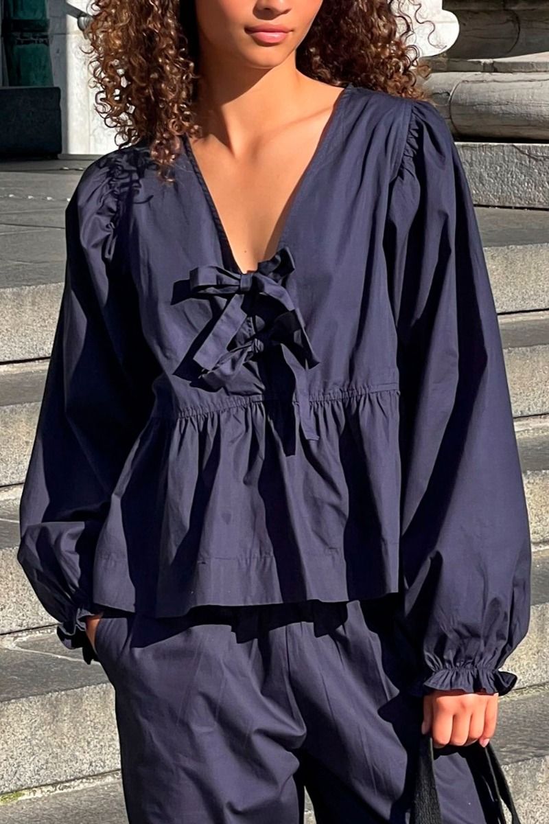 Neo Noir - Bluse - Bessie C Poplin Blouse - Dark Navy