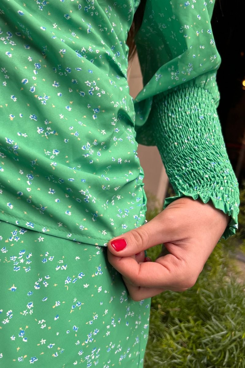 Neo Noir - Bluse - Elani Flower Burst - Green 