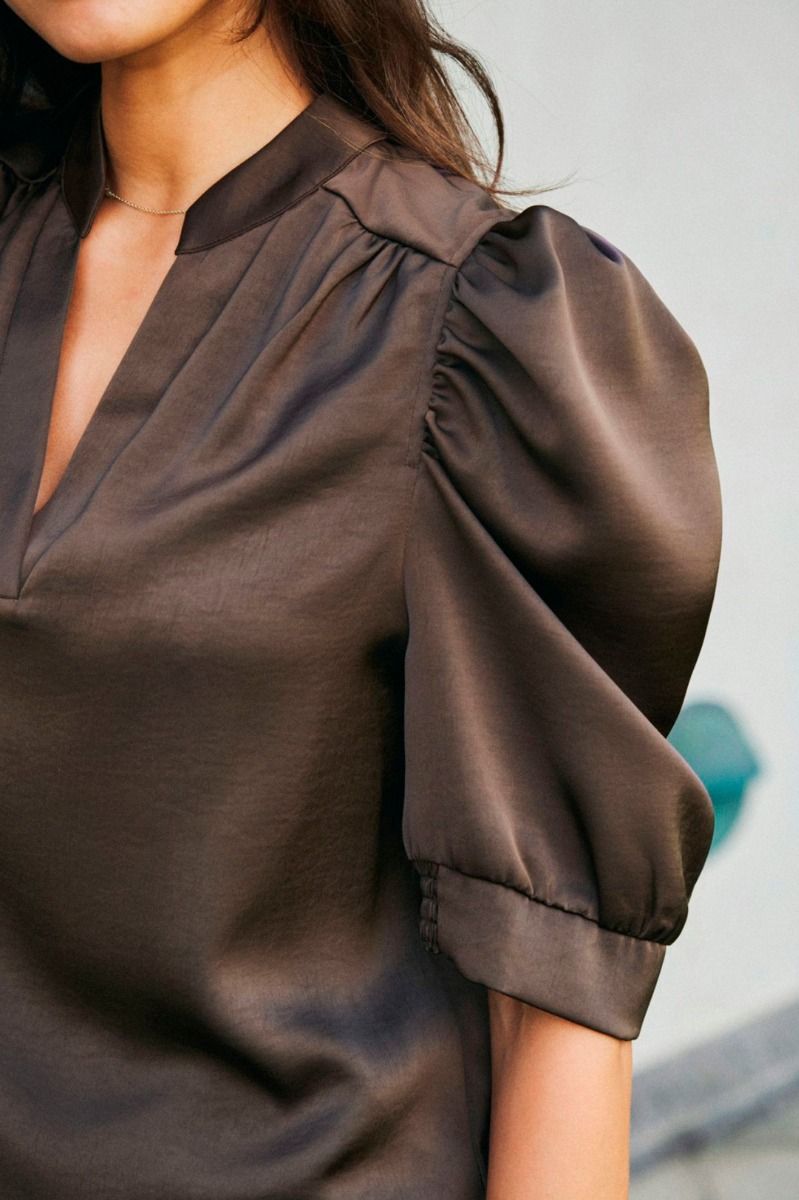 Neo Noir - Bluse - Roella Heavy Sateen Blouse - Dark brown