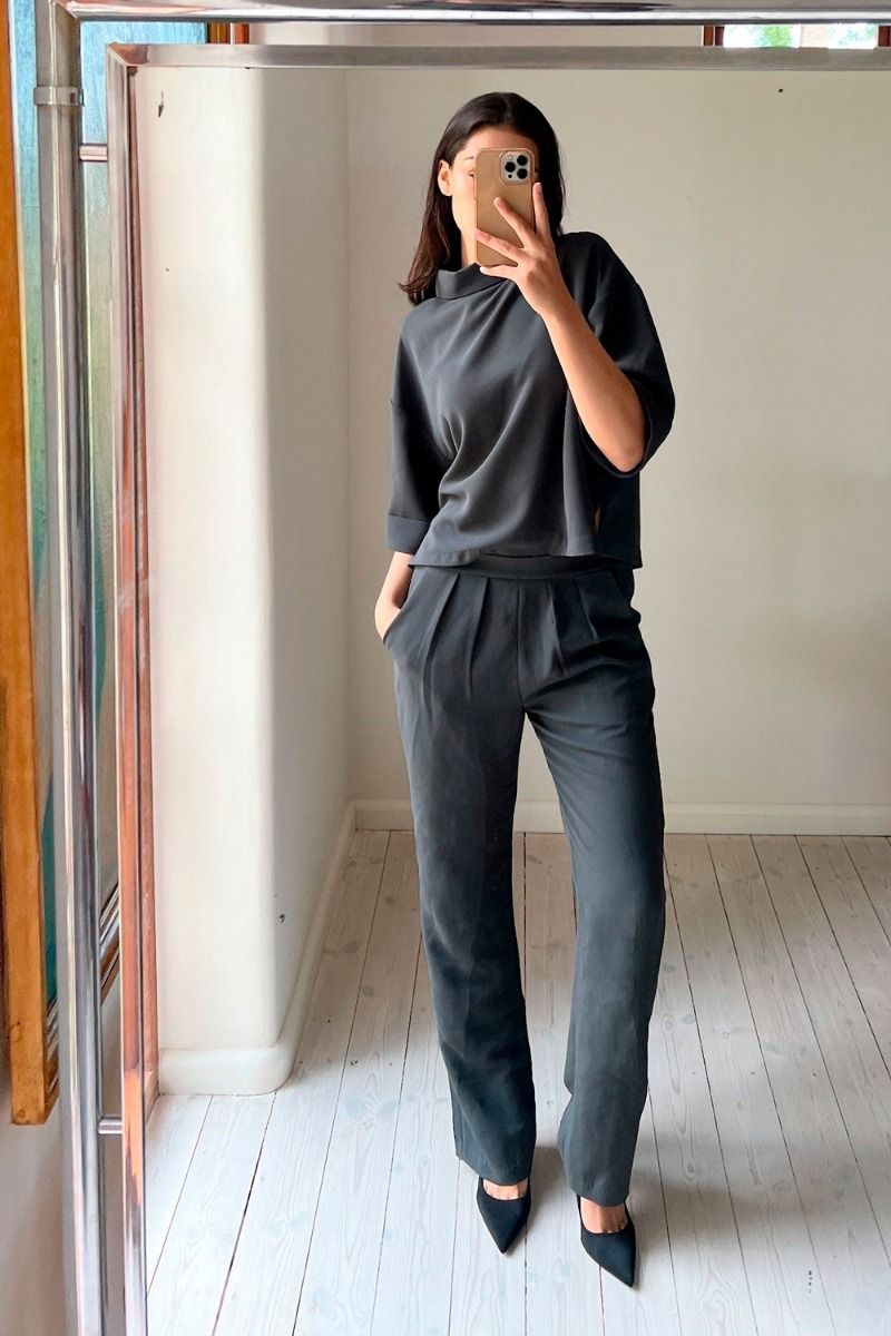 Neo Noir - Jumpsuit - Arlo Crepe - Steel Grey