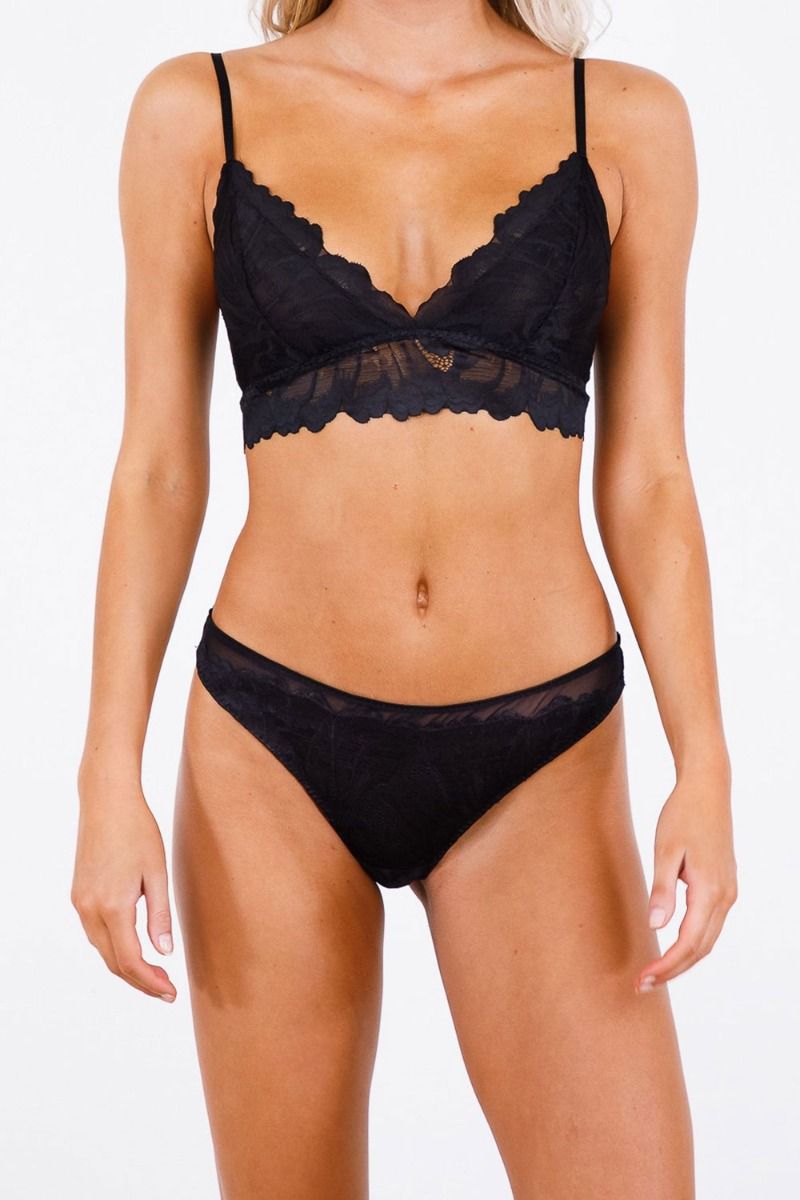 Neo Noir - Trusser - Skin Grape String - Black