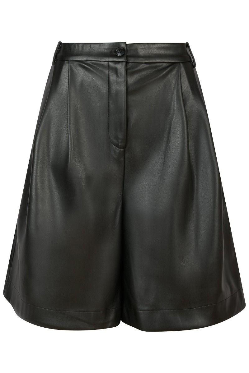 Neo Noir - Shorts - Nika Bermuda PU Shorts - Black