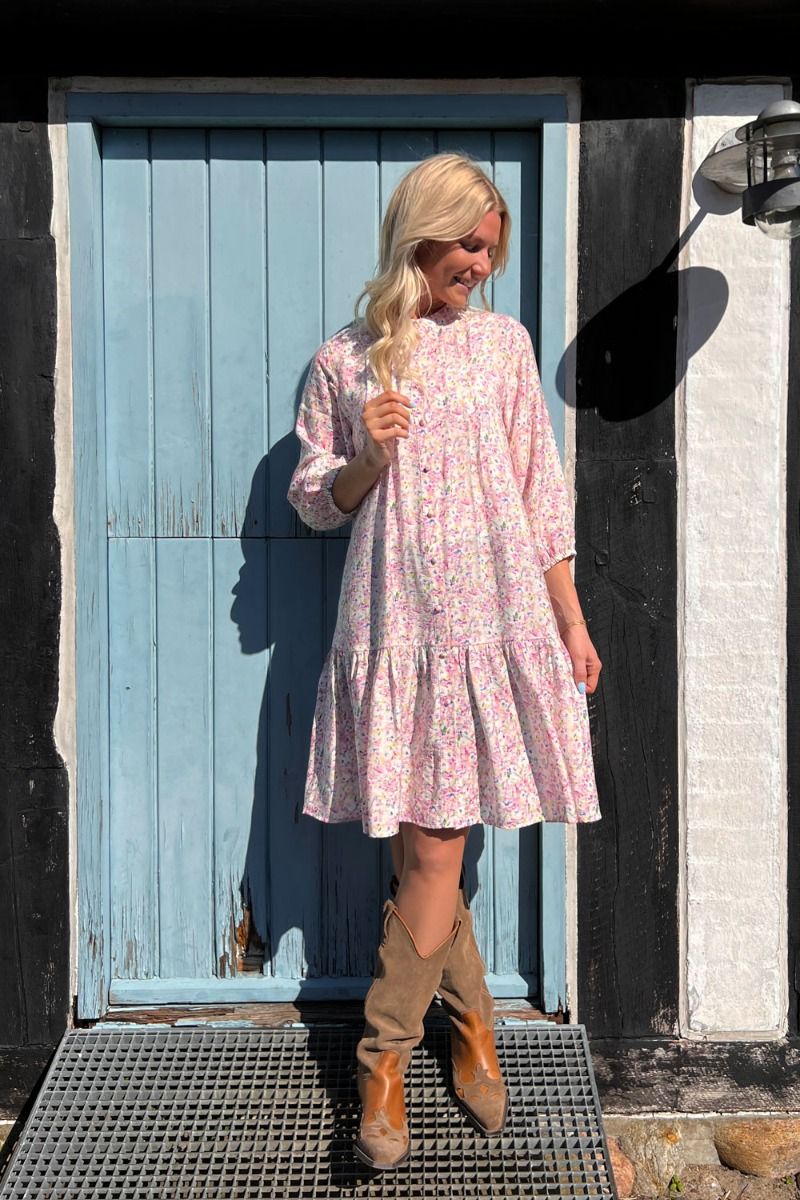 Noella - Kjole - Allinge Imogene Dress - Lilac Flower