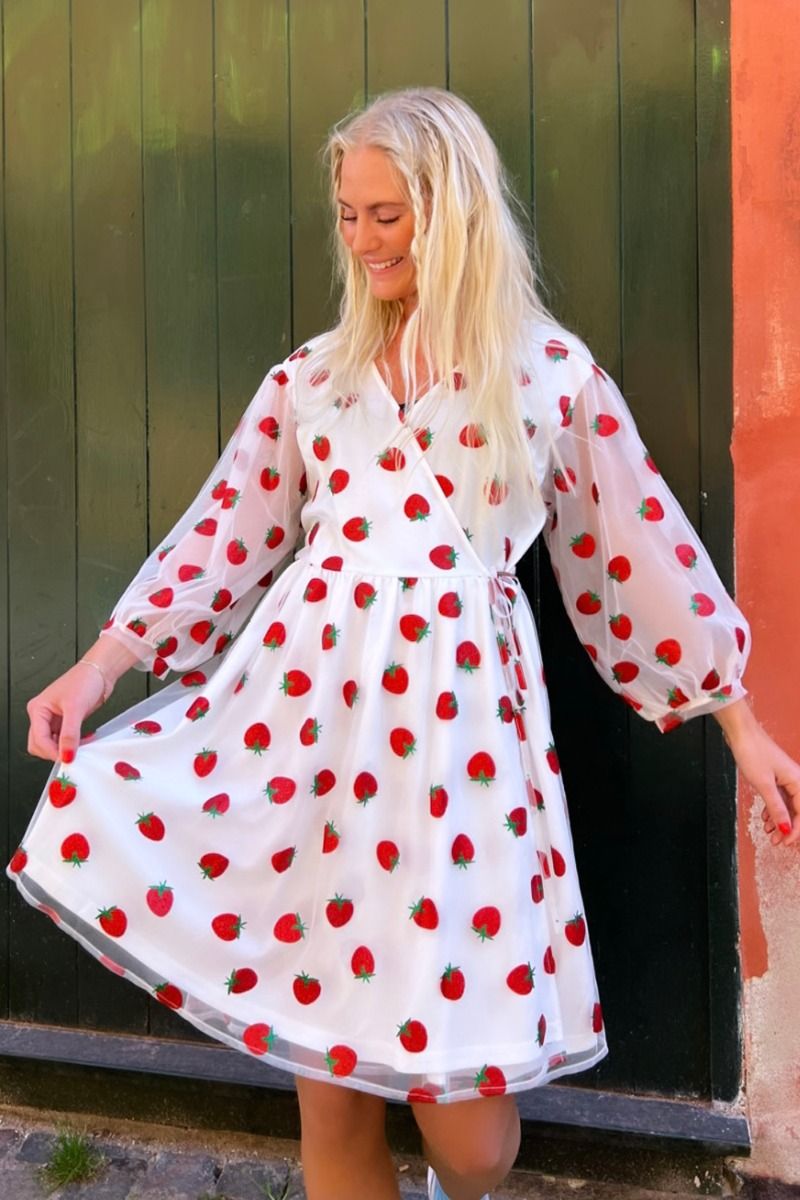 Noella - Kjole - Berry Wrap Dress - Red mix 