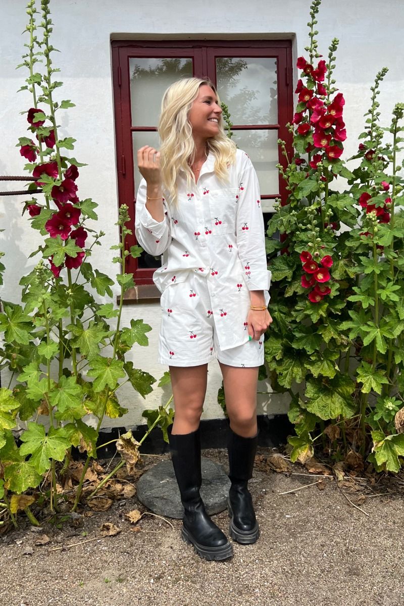 Noella - Shorts - Travis Shorts - White Cherry