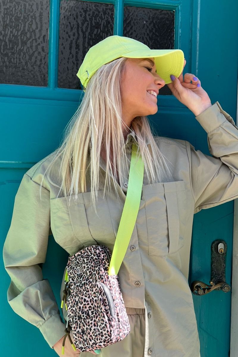 Noella -Taske - Tira Quilted Portrait Bag - Leopard