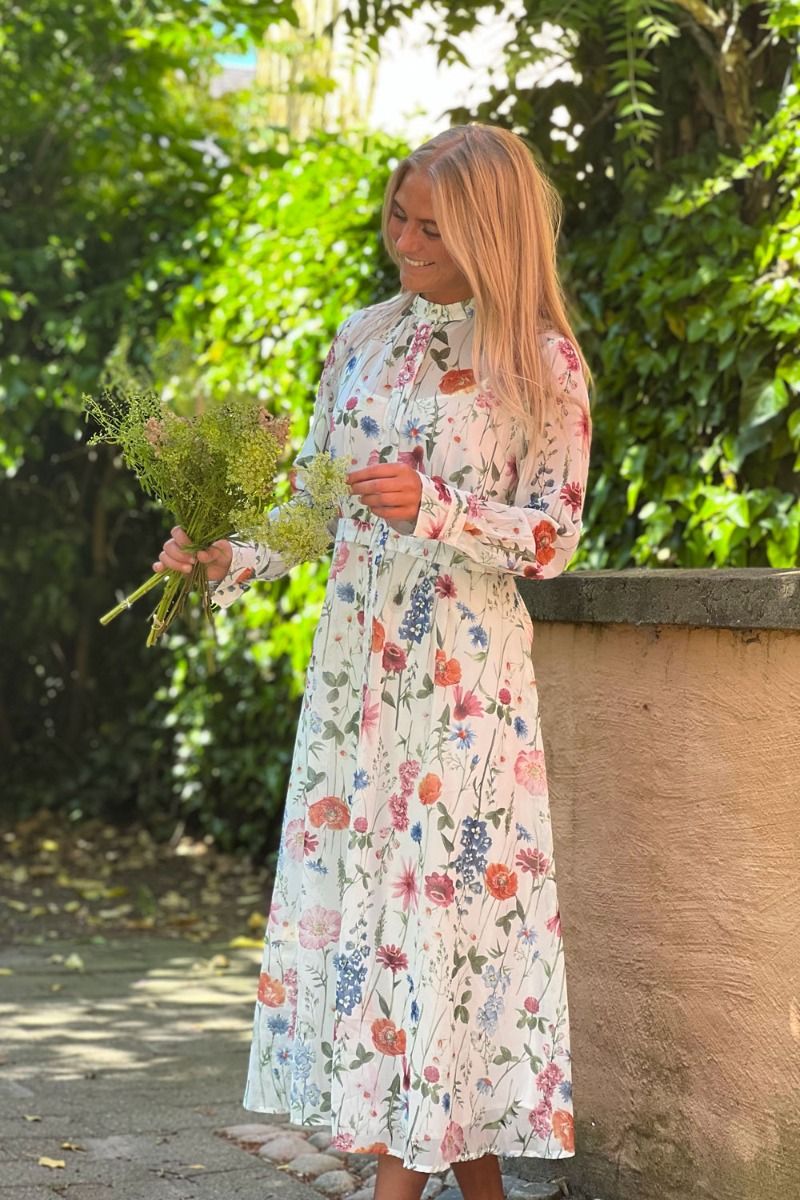 Nümph - Kjole - Kyndall New Dress - Pristine