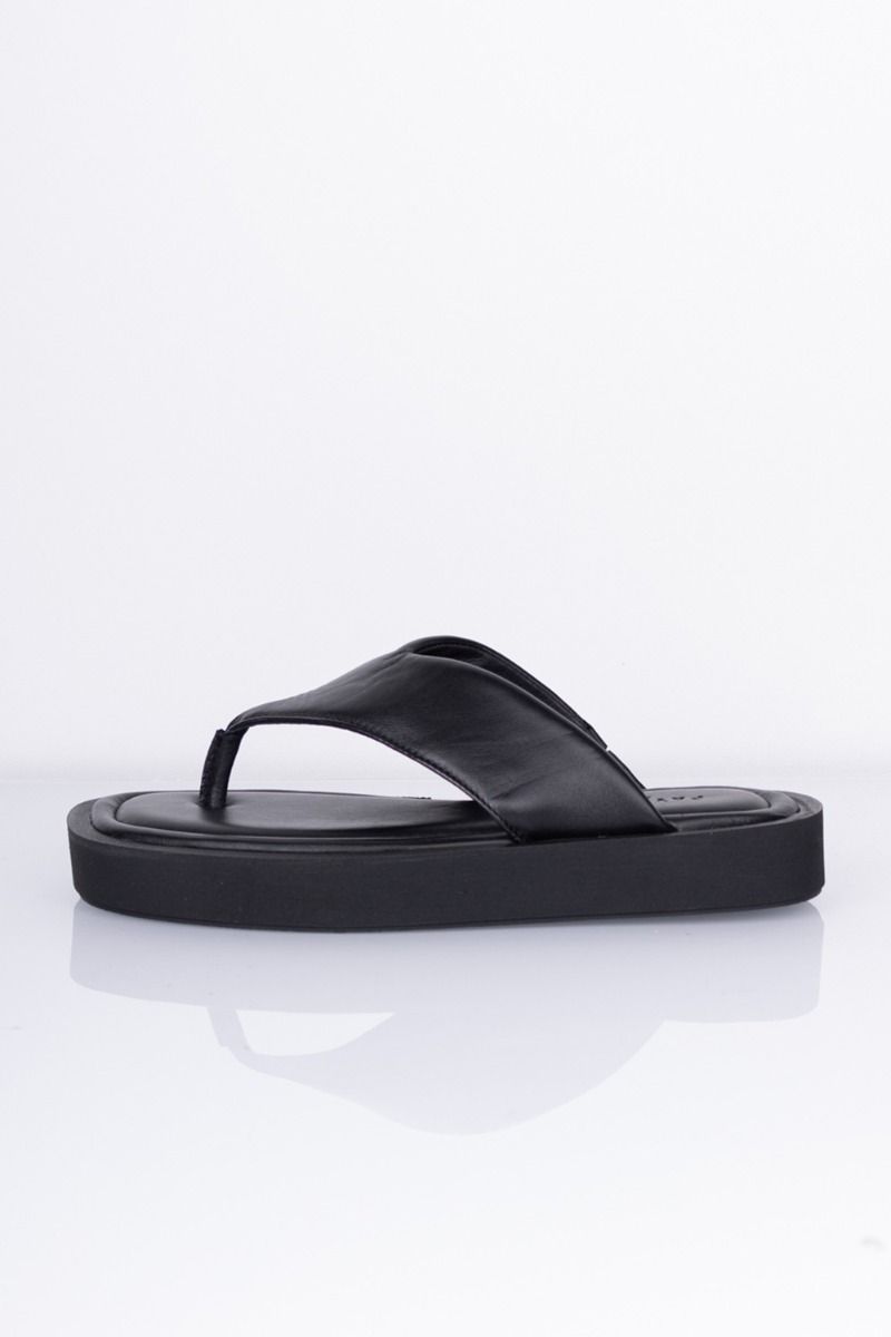 Pavement - Sandal - Vivienna - Black