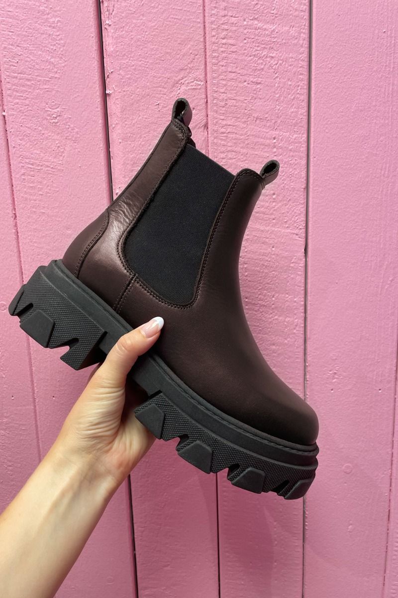 Pavement - Støvler - Lira - Brown