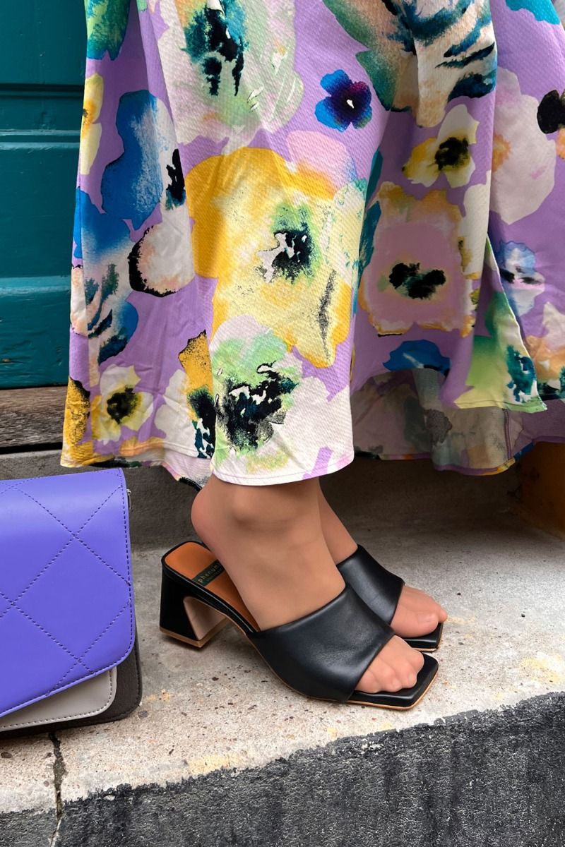 Phenumb - Stiletter - Essence - Black