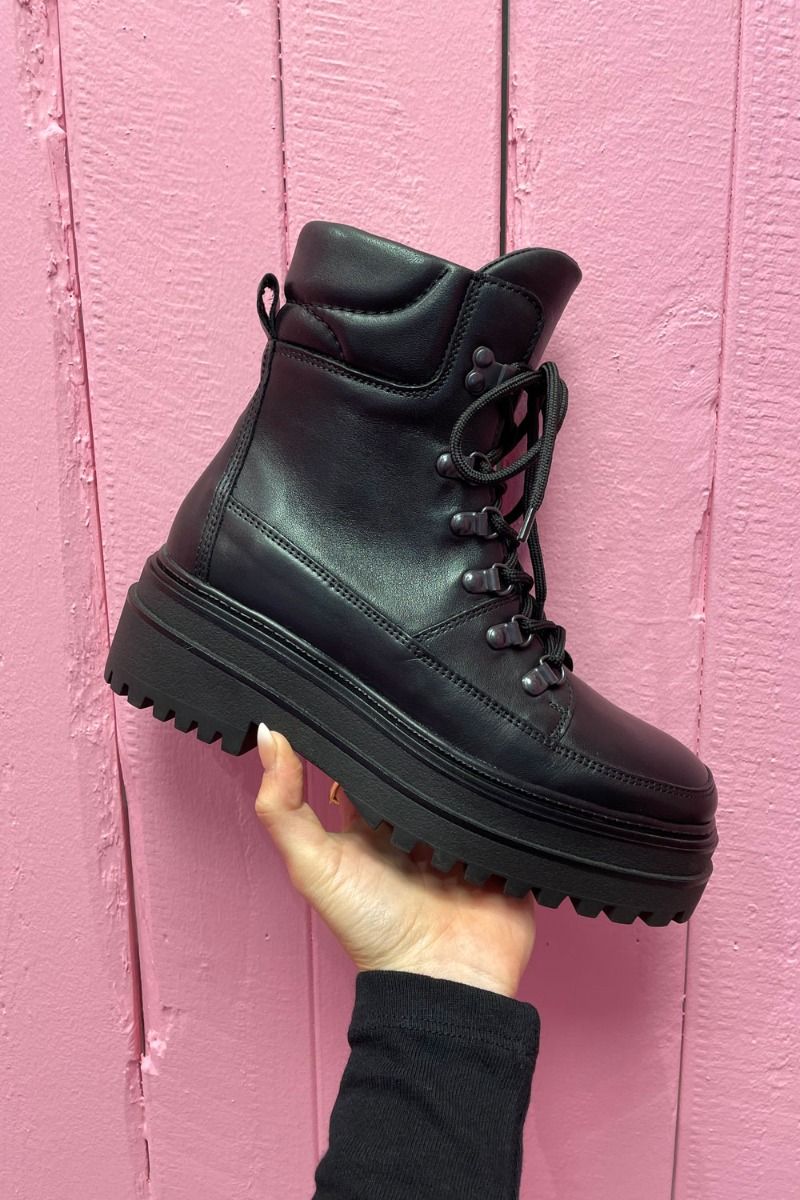 Phenumb - Støvler - Harper - Black Leather