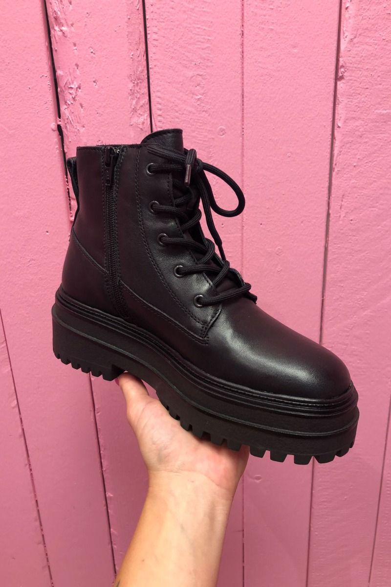 Phenumb - Støvler - Jolene - Black