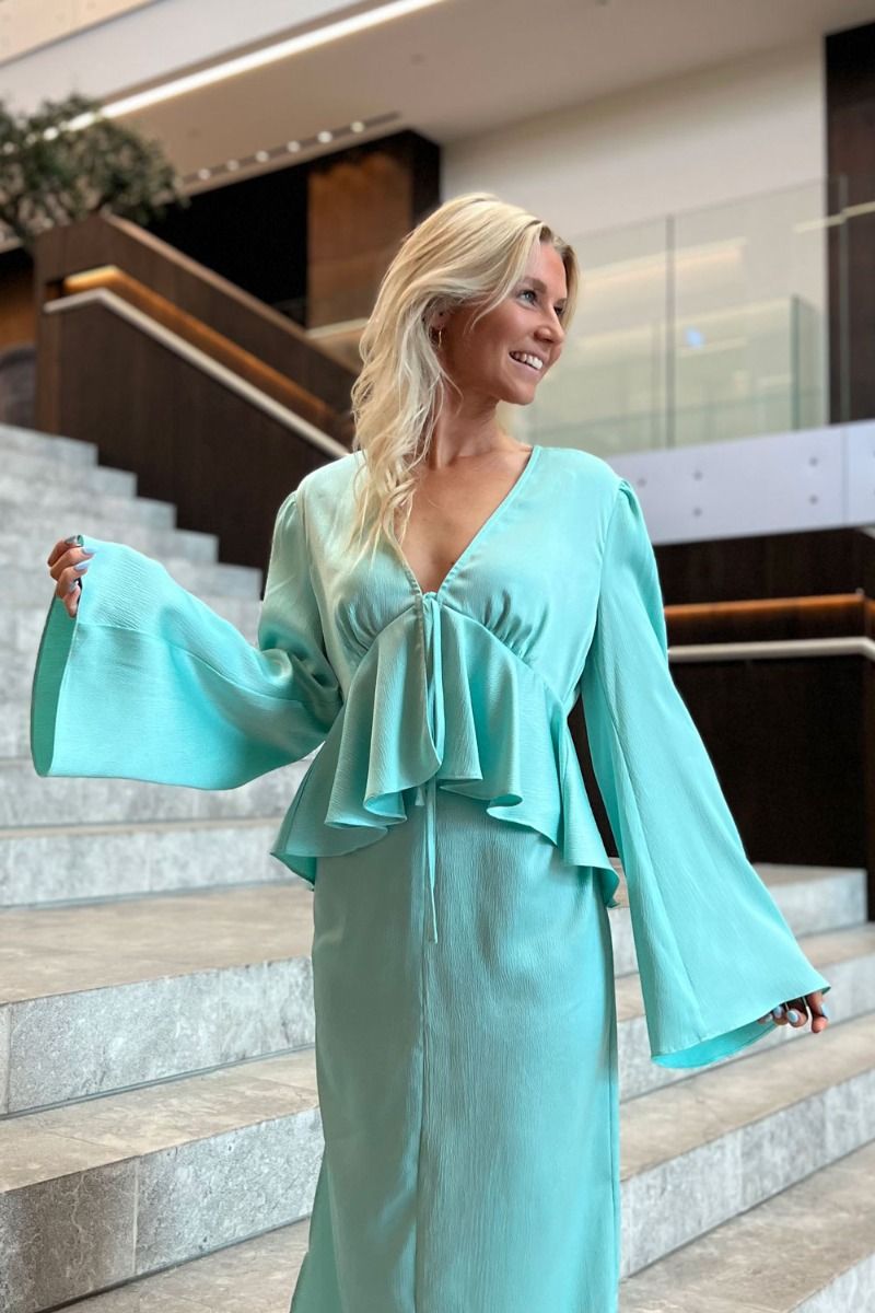 Pieces - Bluse - PC Marly LS Top - Ice Green