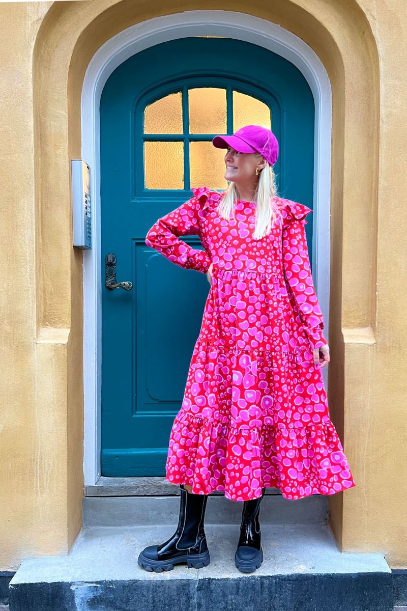 Pieces - Kjole - PC Nelly LS Midi Dress - Flame Scarlet/Graphic Circles