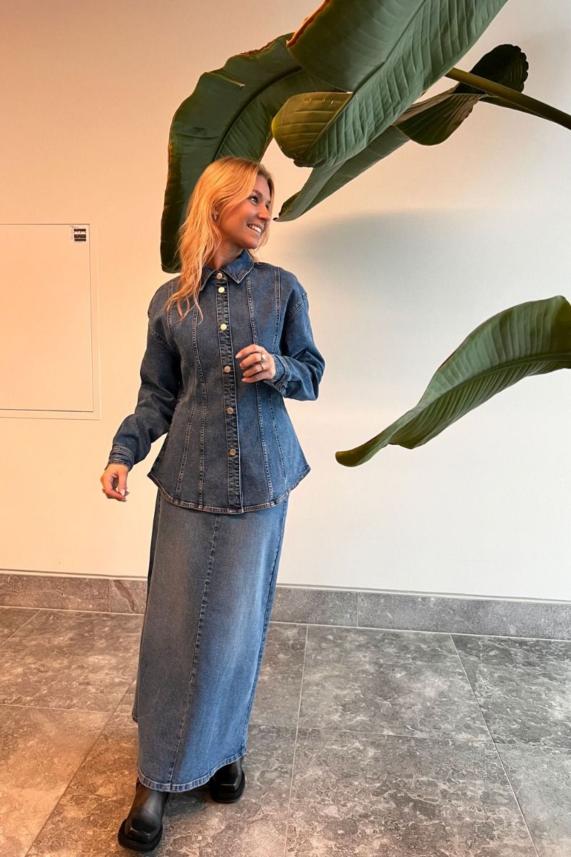 Pieces - Nederdel - Pc Ginny Mw Midi Denim Skirt D2D Jit - Medium Blue Denim (Levering i marts) 