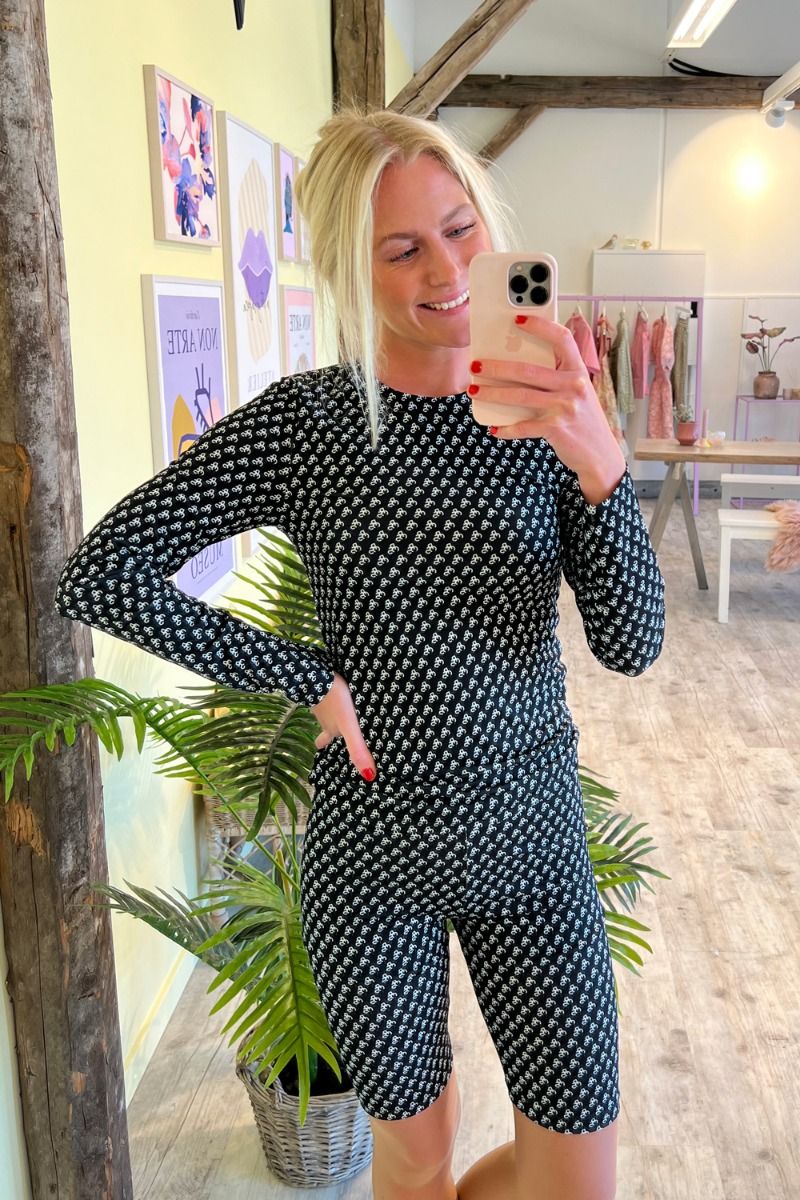 Pieces - Bluse - PC Ammi LS Top - Black Bright White