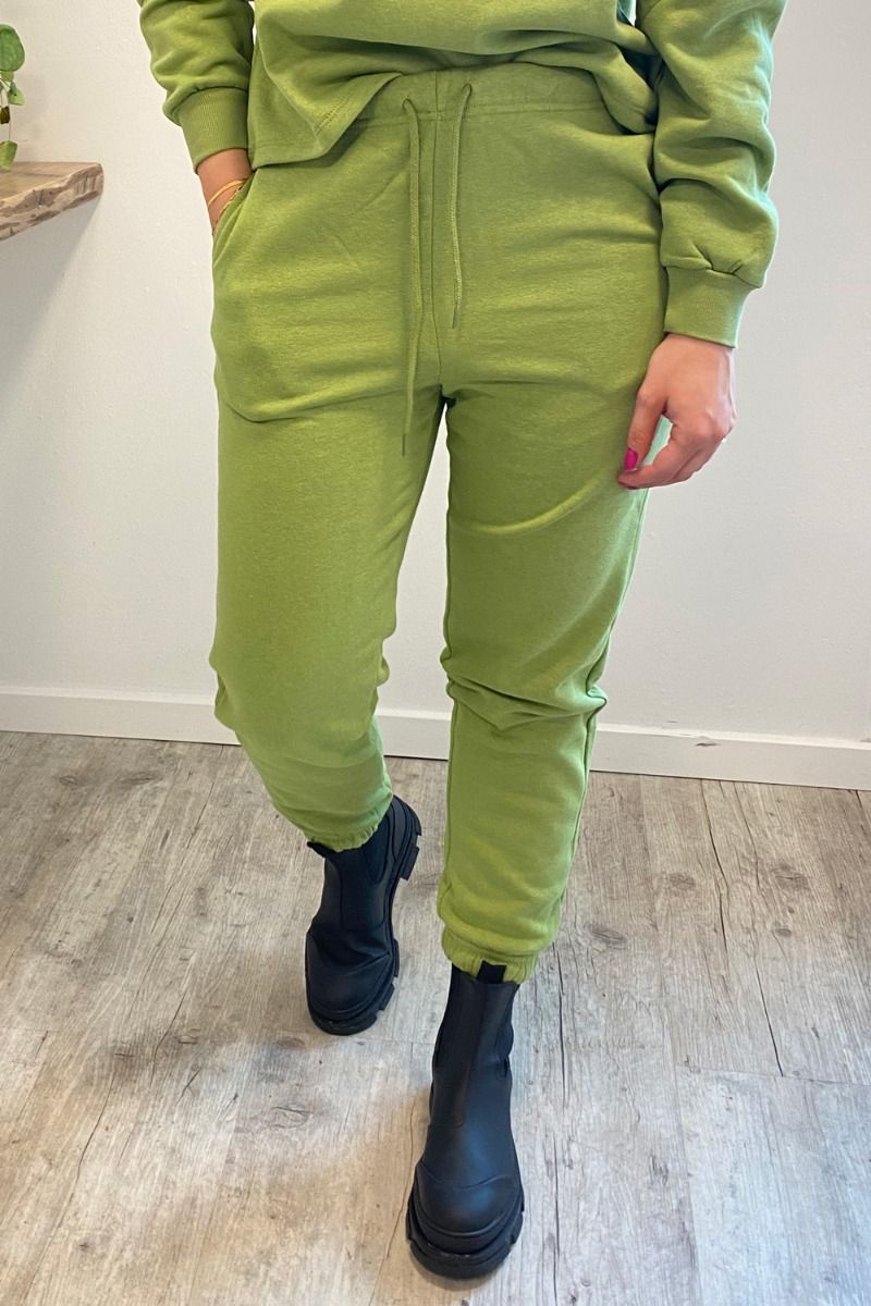 Pieces - Bukser - PC Chilli HW Sweat Pants - Turtle Green