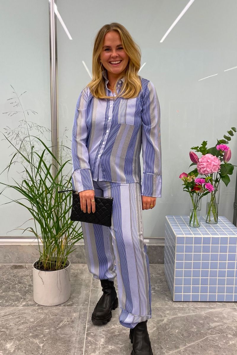 Pieces - Bukser - PC Sienna HW Wide Pants - Deep Ultramarine