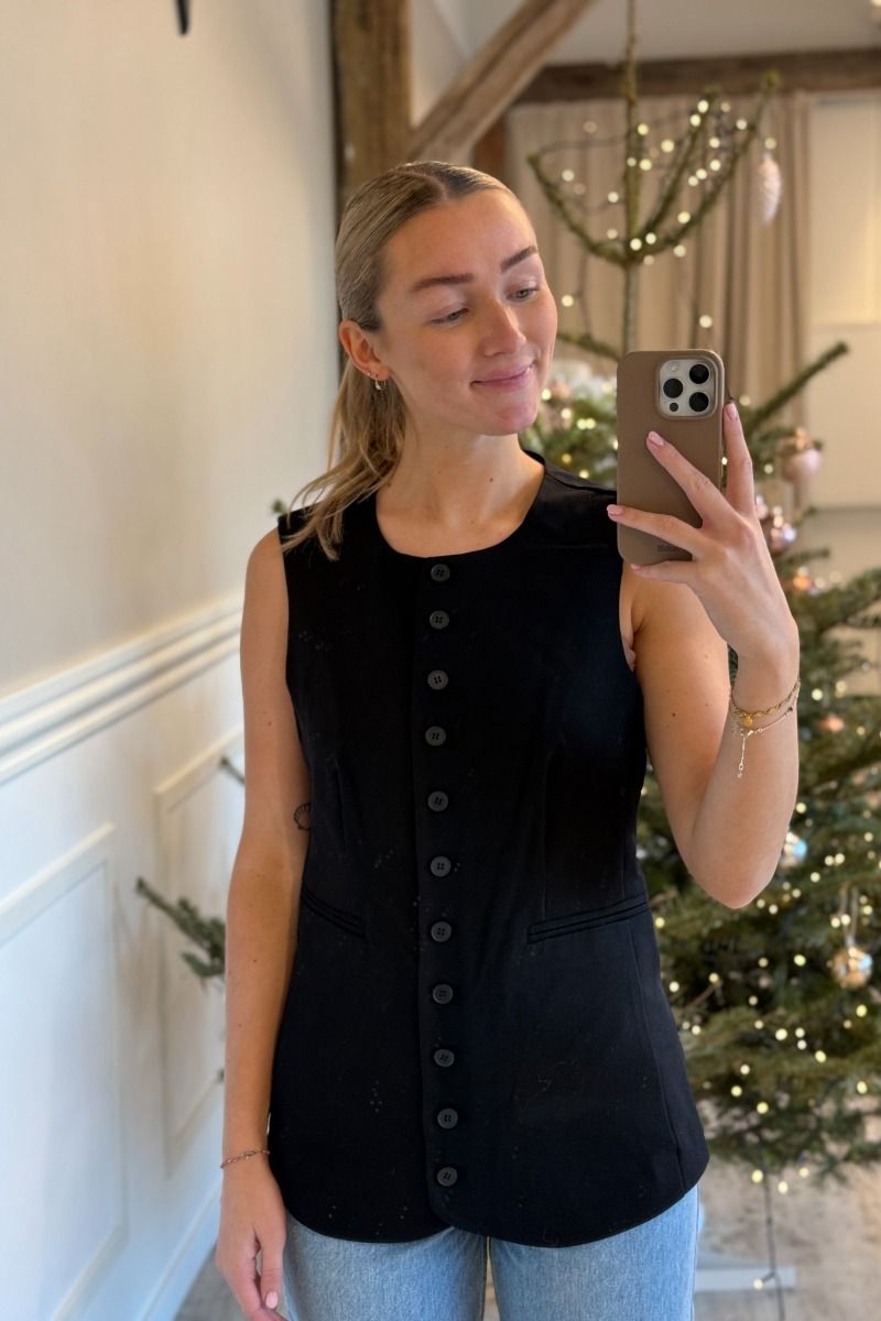 Pieces - Vest - Pc Kamil Sl O-Neck Long Vest - Black