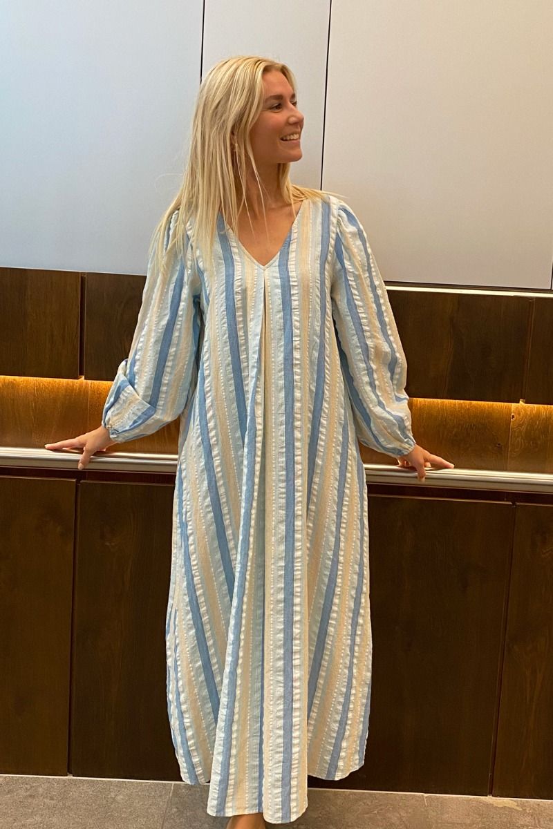 Pieces - Kjole - Fursa Midi Dress - Blue Topaz